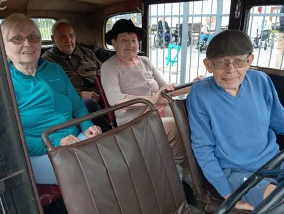 5e7d4e2b-e821-4c9f-9d81-d590351a3601