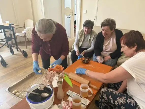 74df85cd-1e0c-46a0-b63a-3bf06f160d9e