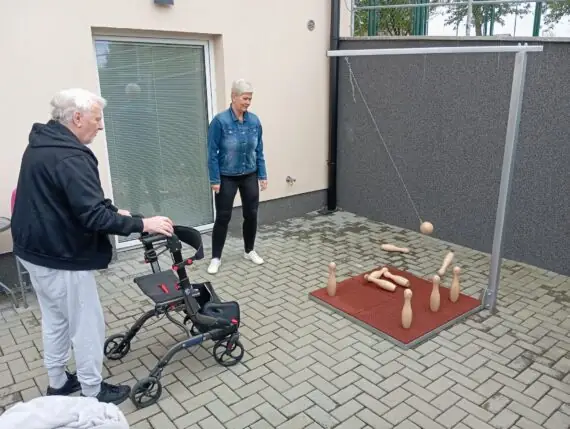 8865ffeb-402f-40d7-8e87-3cbec89bcd2f