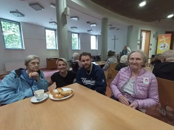 9c672ae2-669e-4a34-868b-71f2a8b3a3e8