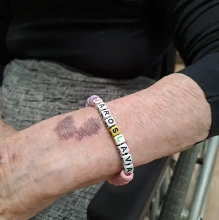 c9bc34f2-0201-4ab1-bd9b-799d5e9d75a6