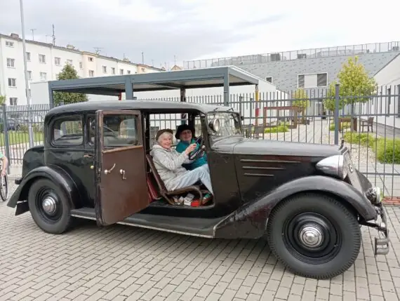 cb96d9cf-ceed-49d6-b515-ef735909d18d