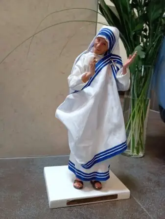 d275b284-ba03-44eb-8c98-6368bbcb8558