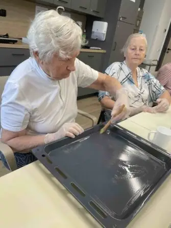 2cbe01db-3293-4ecf-8b72-18727da64276