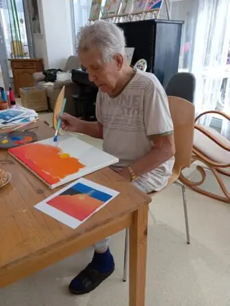 32e151cd-99df-444a-9c9c-954c4983166b