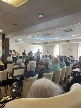 39a554b3-4978-43d6-9e19-bc6ad79e3c75