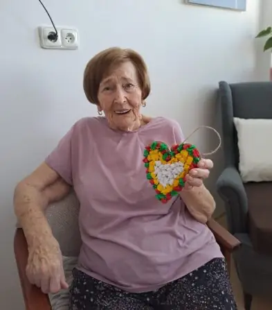 3be5e526-ee7b-4e40-8840-23daf70b6612