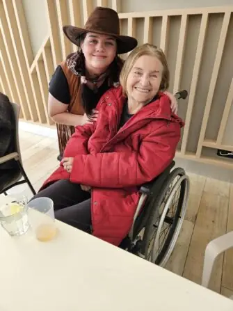 75dae883-5b53-4c17-96c6-0adff05b6ae9