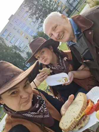 84a7d125-9eaa-47ec-85e3-c2917454f102