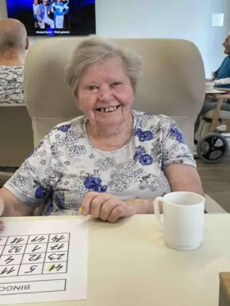 8b41adef-709a-4f35-854a-e9299c1bd85f