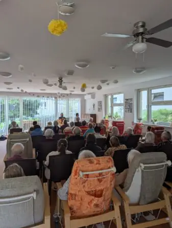 PXL_20251001_120955334