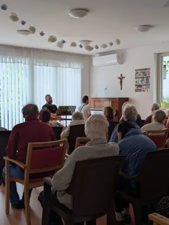 PXL_20251001_121209537