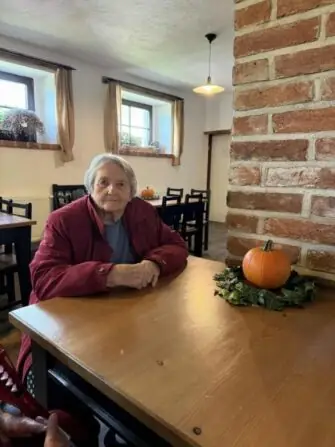 ac647b76-b136-4053-9e35-8a405879d8f5