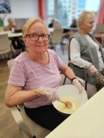 b8e44ee0-8f23-46a5-b315-cbe311a0cb05