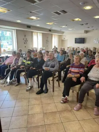 bf19732c-2543-4170-98a8-58b109115f9b