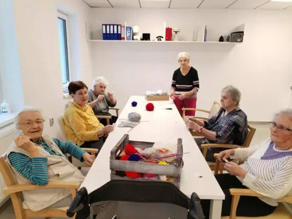 c2fab933-bc6b-4a5e-9eb8-2a4ac2c6e85c