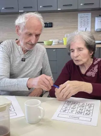 cb28c6fa-8eea-4aa4-a9fd-a45e4df57a42