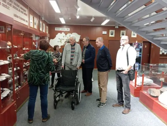 cba06e30-be64-4511-ae13-17dbb82fea5d