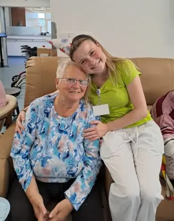 cf2bbeb4-976d-41be-8e01-fdface60fa47