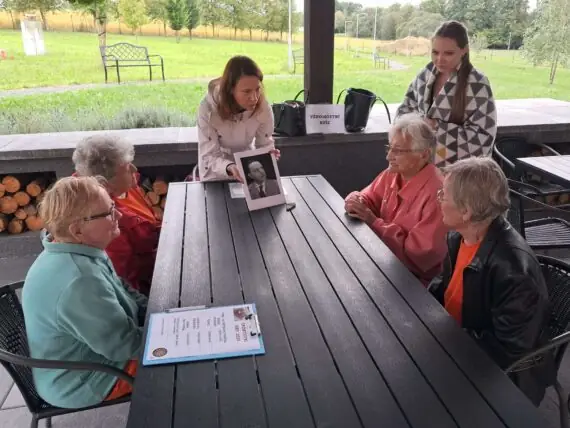 da535599-7b74-479c-ad40-adcee932a7d4