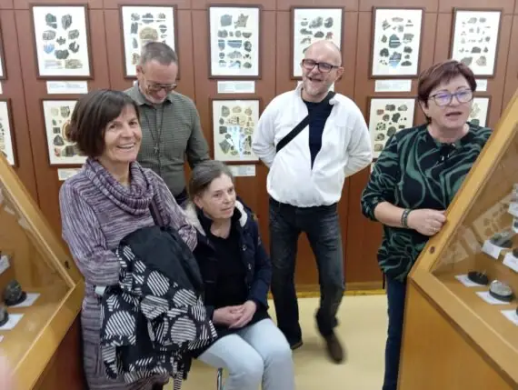 db267194-39cd-473c-bffd-9de1a72d02fe