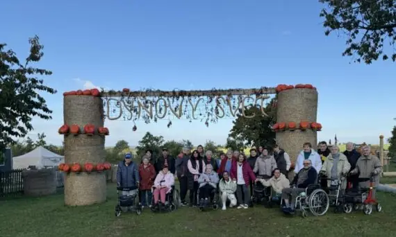 e0913061-1124-4982-98ed-2e3e1b3c9fc1