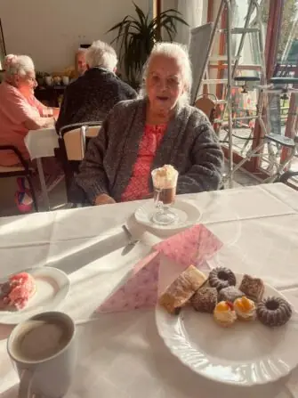 motion_photo_5099815063696075787