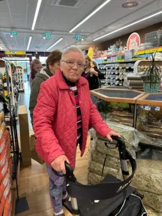 0e28b424-6ec5-47d8-97c6-2b5a525766a8