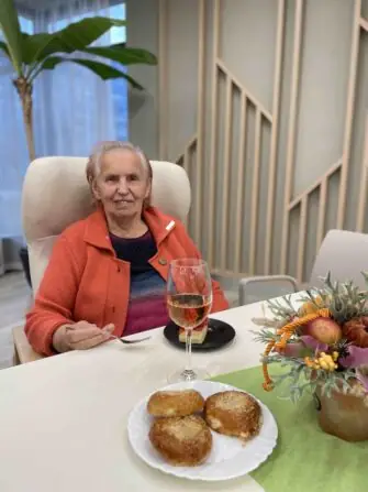 4236fc49-0a8c-4736-a546-37c18e6899c7