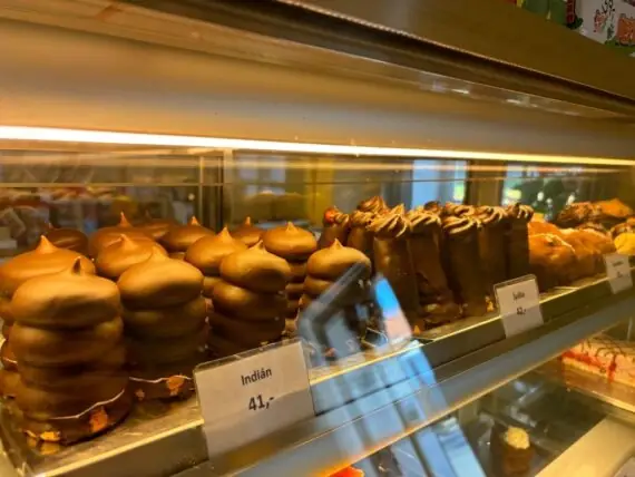 438b2e5c-2951-4cb2-b9eb-a6b63349b94f