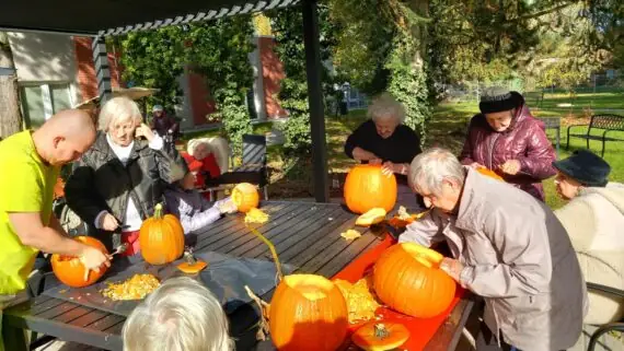 8867b22a-a2c6-4145-a168-4043e132bcd4 (1)