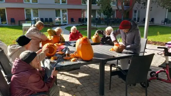 9f1fb13f-c09d-42e3-9f62-7f9904ccf555 (1)