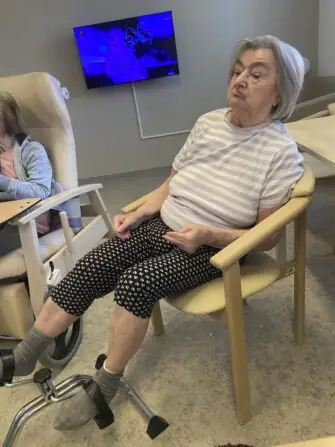 E1EFB7D5-8D9E-4248-A766-3D4981135F52