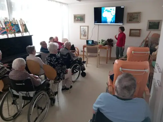 WhatsApp Image 2025-11-27 at 09.37.43