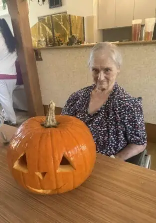 a76c1d02-195f-48a2-82a3-d213a08945e5