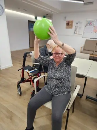 ad4ff372-4849-45e5-a937-f4978f43ef95