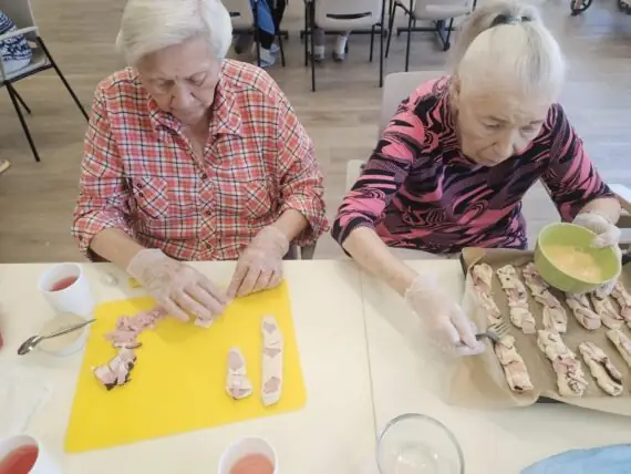 af4898c3-93e0-46e4-b137-56f2b56bffa4