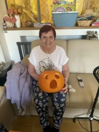 c2f968d7-ca5d-405c-bf59-74f06da5f8ea