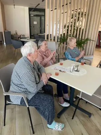 dcb675f9-3003-47c2-87bf-1d173e9cdf83