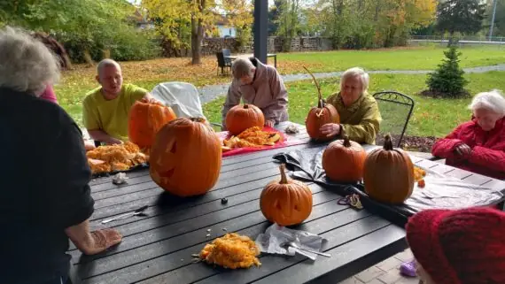 e1cccf62-6197-435b-9b93-79e41c75d437 (1)