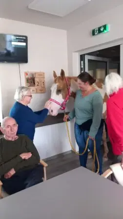 ef04768d-e7bc-4498-8f15-2f15a41296b4