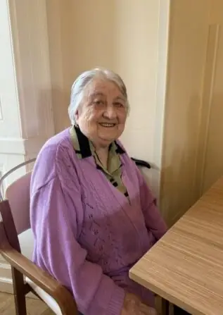 fe73d0b0-54c2-432f-bceb-41eeb6e2e6ec