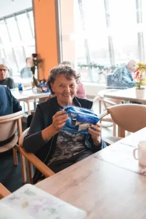 09c76293-af47-43dc-8c06-a0e1f726dea0