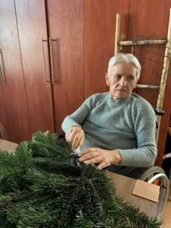 1deb707b-3b54-410a-b4be-e40050f3942b