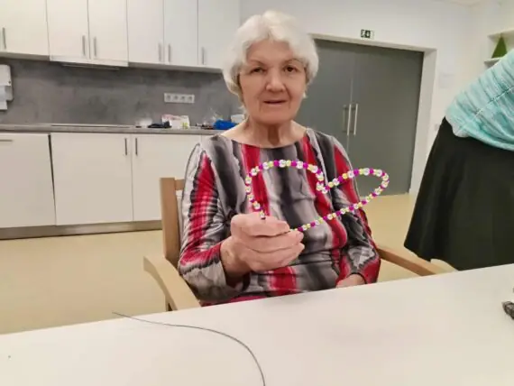 57ba4a49-f5f4-4f29-b86a-b7b3185ed6da