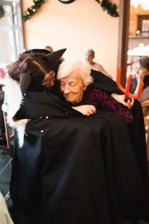 WhatsApp Image 2025-12-05 at 14.17.48 (1)