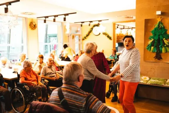 WhatsApp Image 2025-12-10 at 19.04.30 (4)