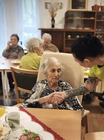 original-E7C97BBD-E648-4DF3-8B42-99C0E9D4F191