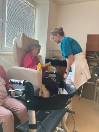 5ad75243-65b6-4fc7-a2a4-a26ed2a8c550