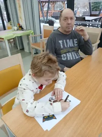 MŠ Kamarád - pejsek a kočička (8)